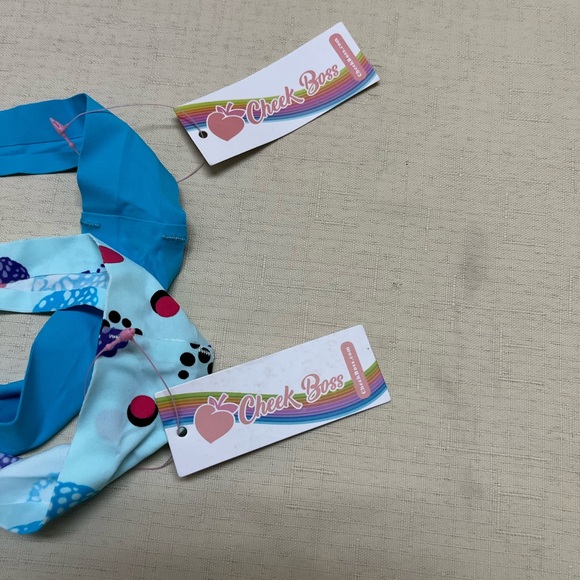 NWT Cheek Boss M lot of 2 thongs (2) - Picture 3 of 8